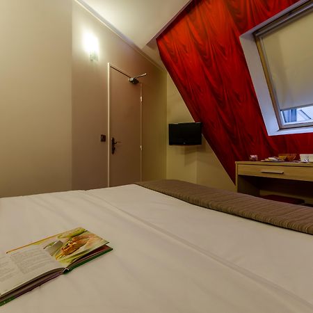 Hotel Riviera Renovated Paris Eksteriør bilde