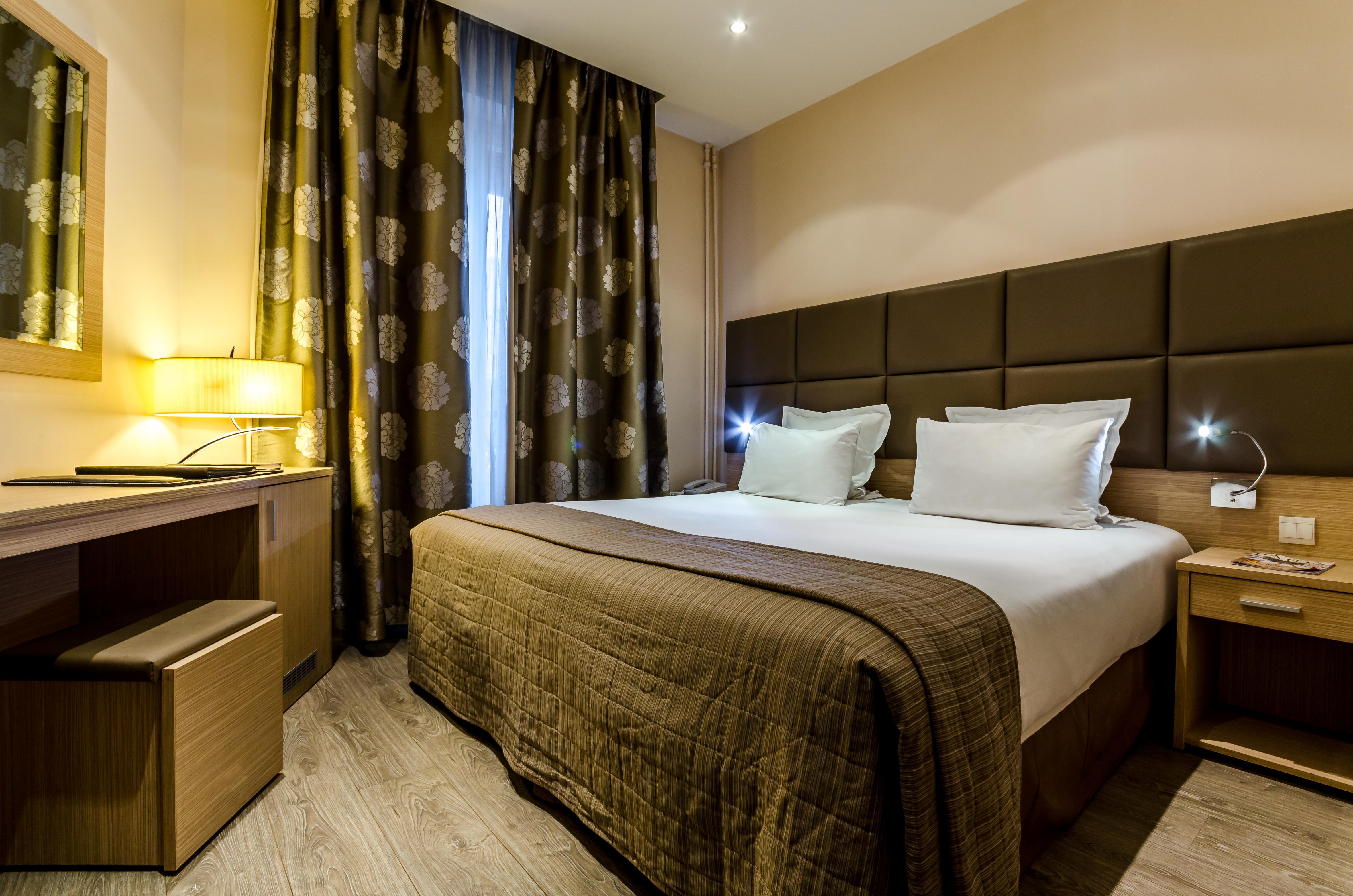 Hotel Riviera Renovated Paris Eksteriør bilde